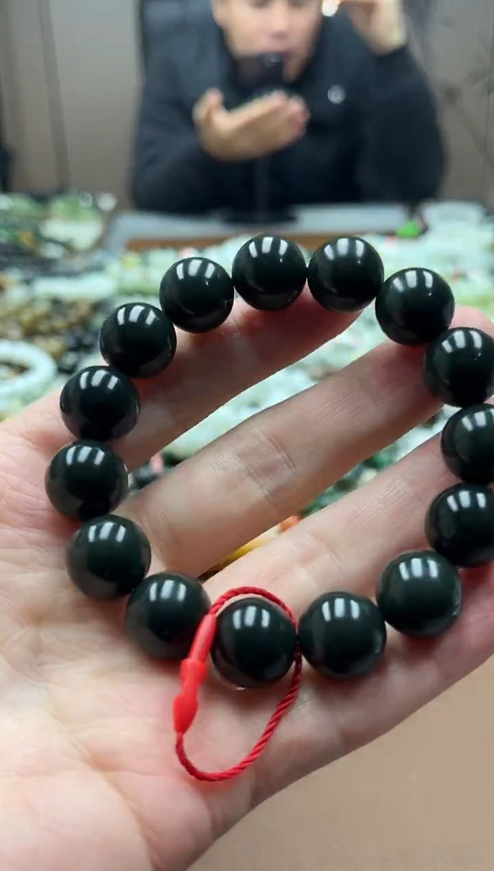 未镶嵌手串和田玉沙枣青14圆