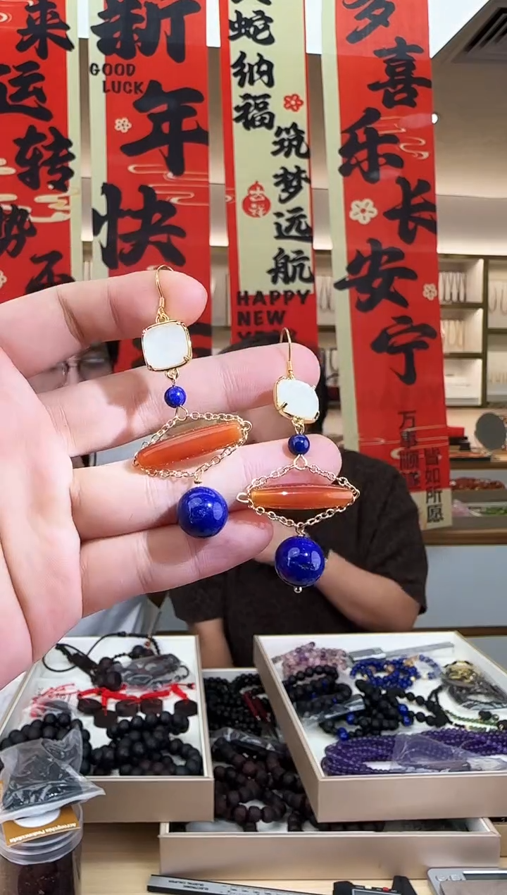 【闪购商品】青金石耳饰银S925镶嵌多样性发一件 