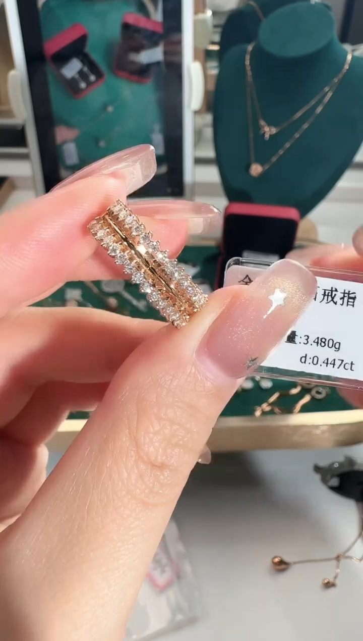 18K金镶嵌戒指/指环钻石3.4g