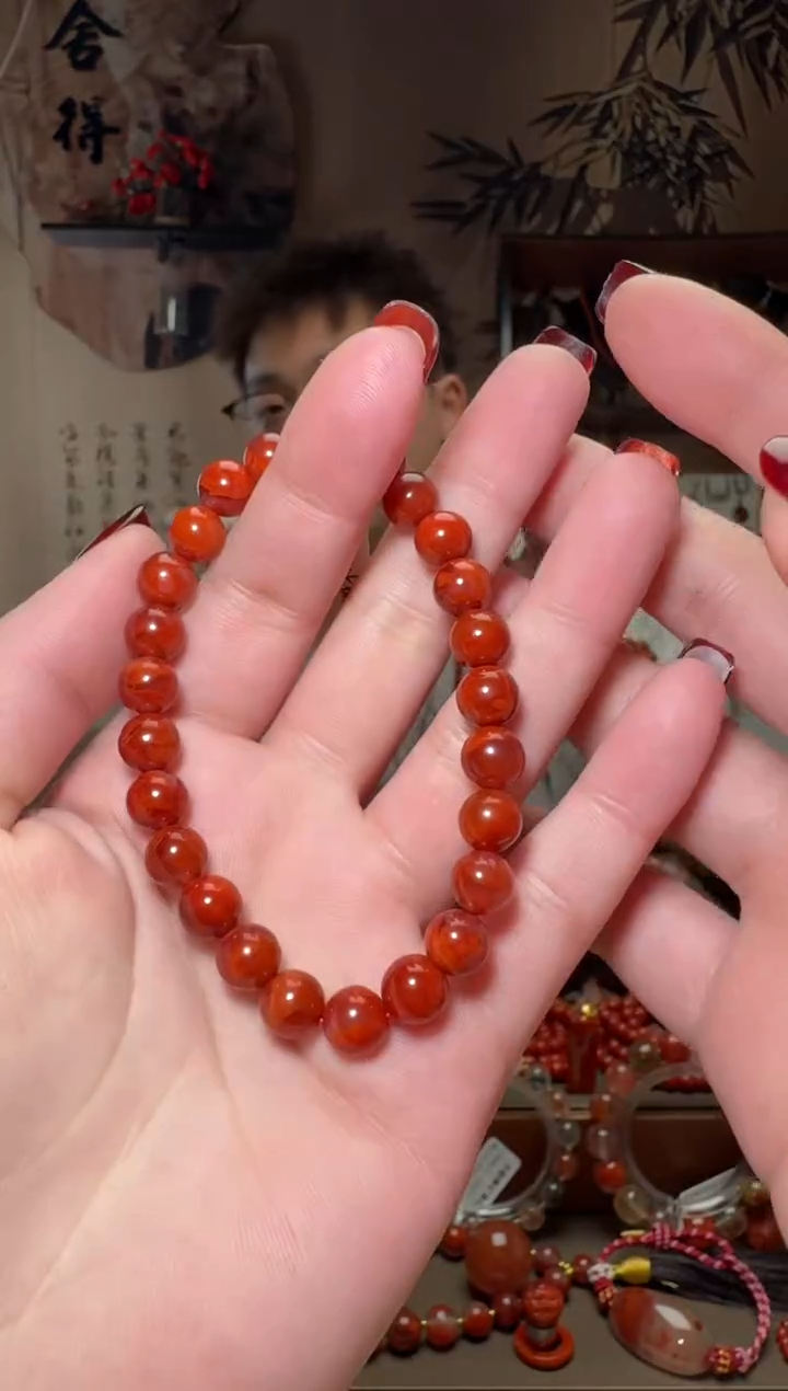 未镶嵌原矿无优化无注胶手串南红玛瑙一条7.5mm+ 多样性发货