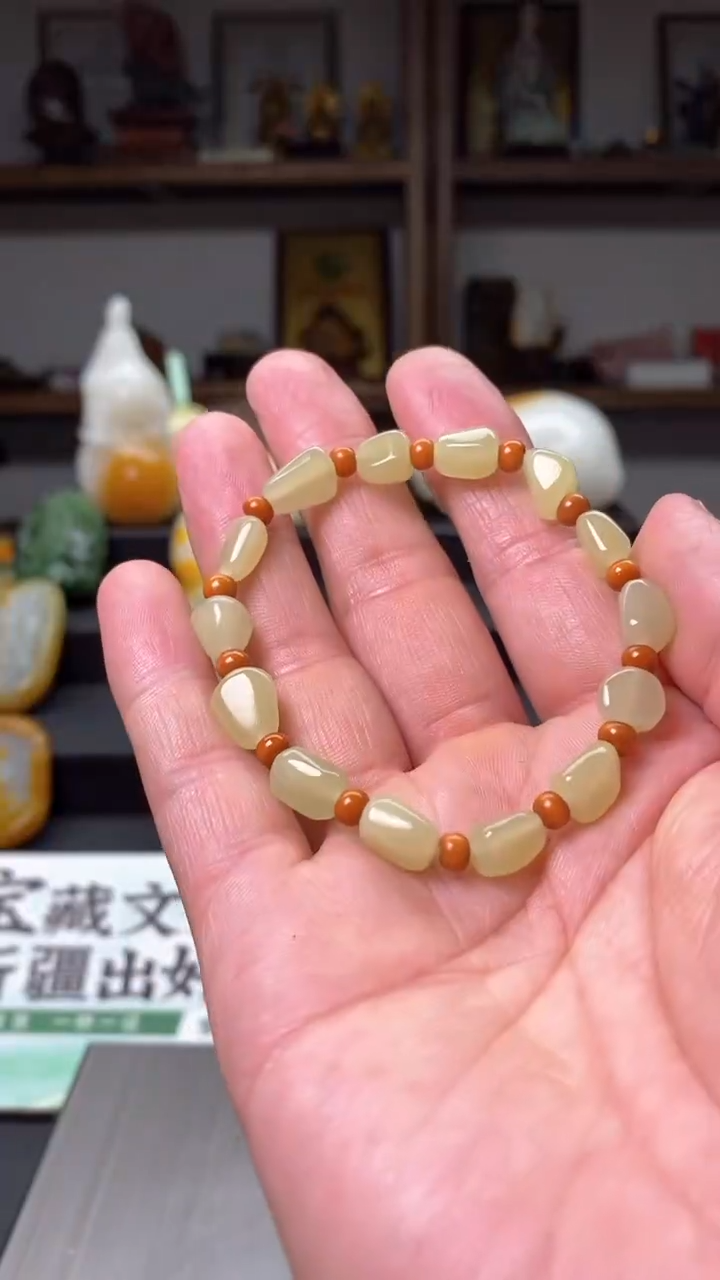 和田玉未镶嵌挂件手串