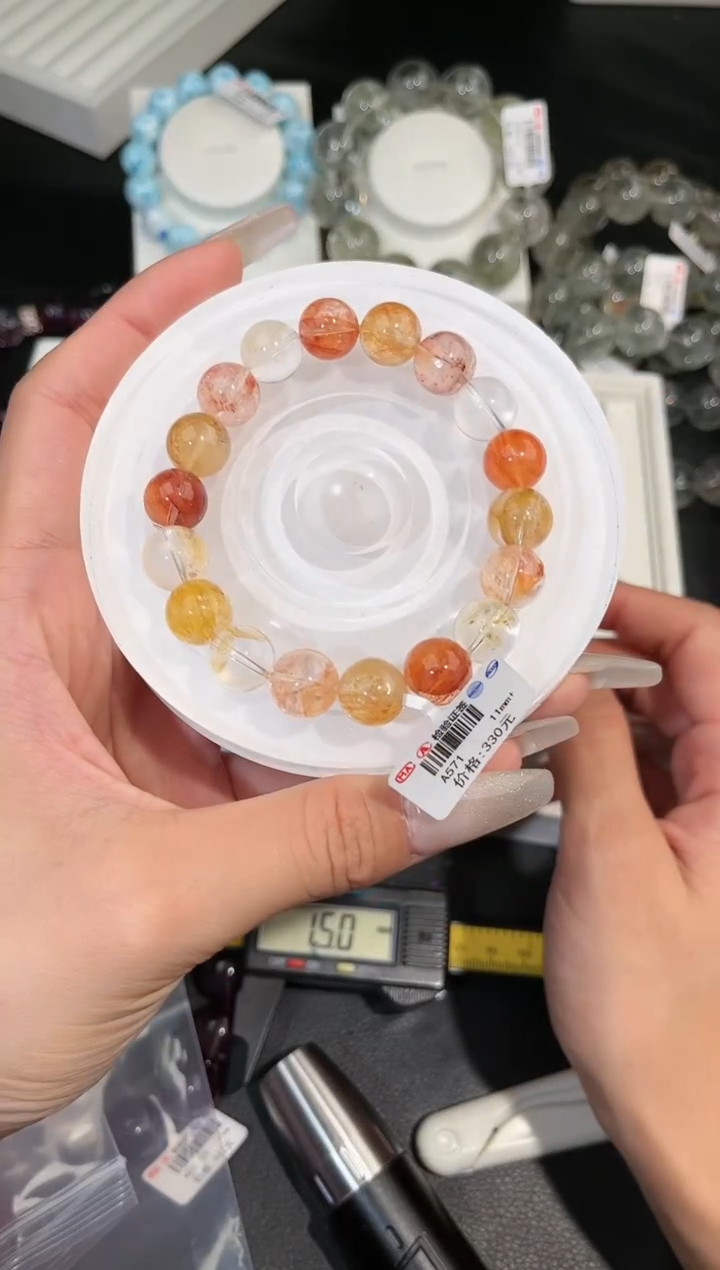 【闪购商品】水晶手链未镶嵌多样性发一彩胶花11mm