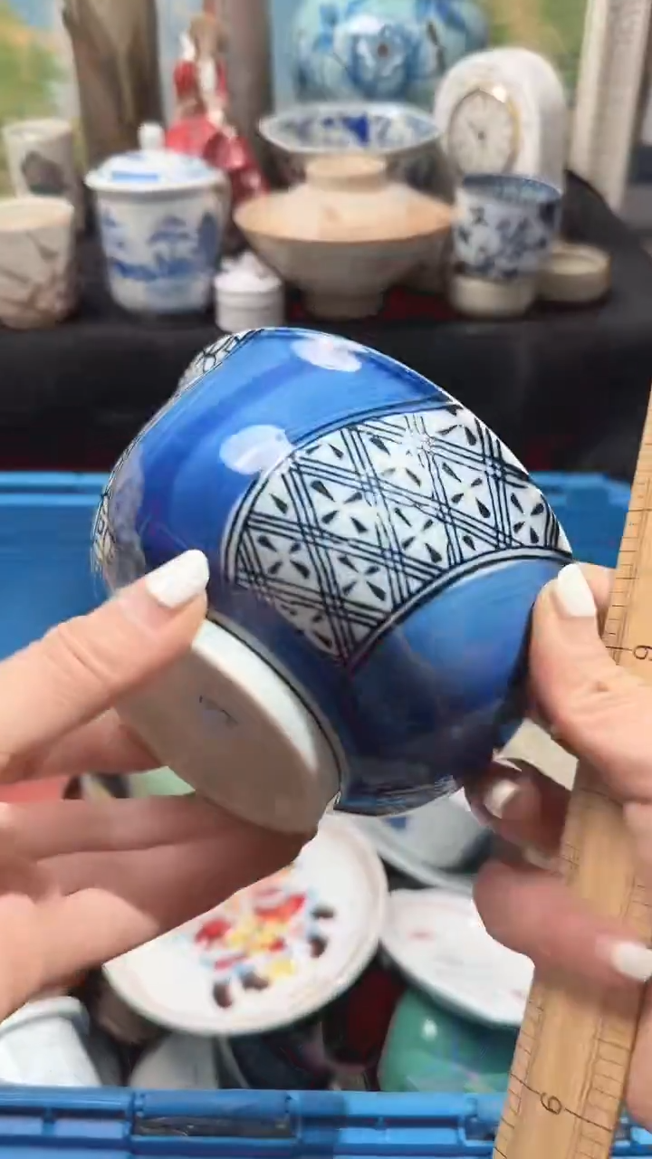 瓷片大***尚-----------