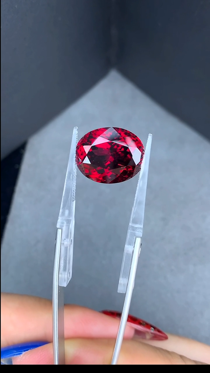 石榴石无未镶嵌17.58克拉