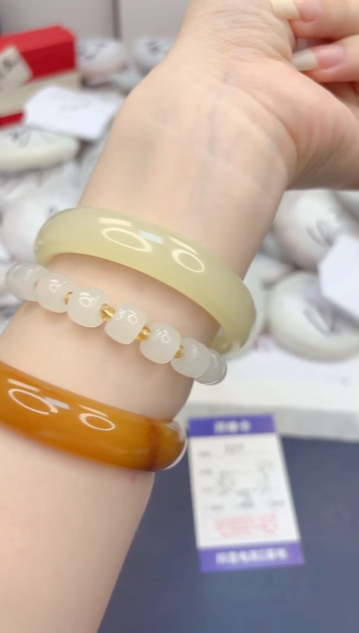 石英质玉手镯未镶嵌327-晴水-圈口59