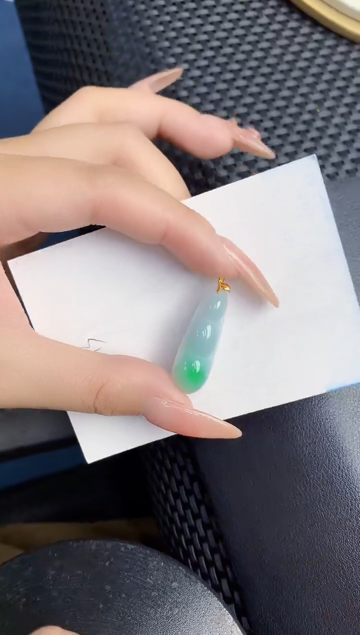 【闪购商品】翡翠颈饰18K金镶嵌000000000