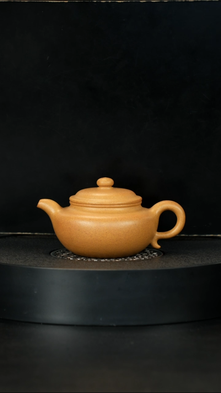 【闪购商品】紫砂茶壶正价2000微瑕明清老宕口黄金段仿古