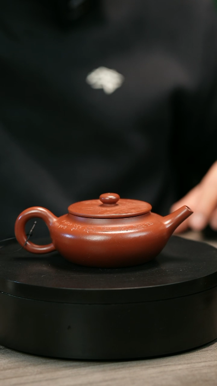 茶壶紫砂糖****香H2375陈菊华刻绘扁晨