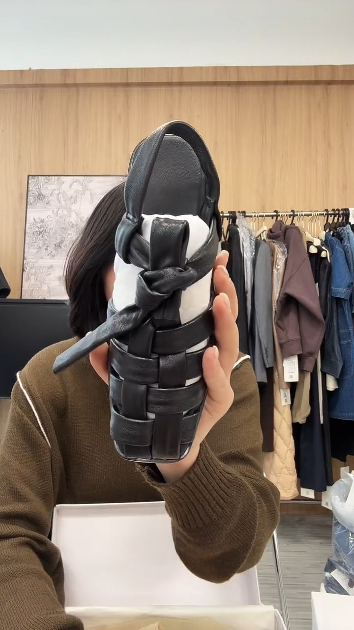 黑色编织款鞋36码