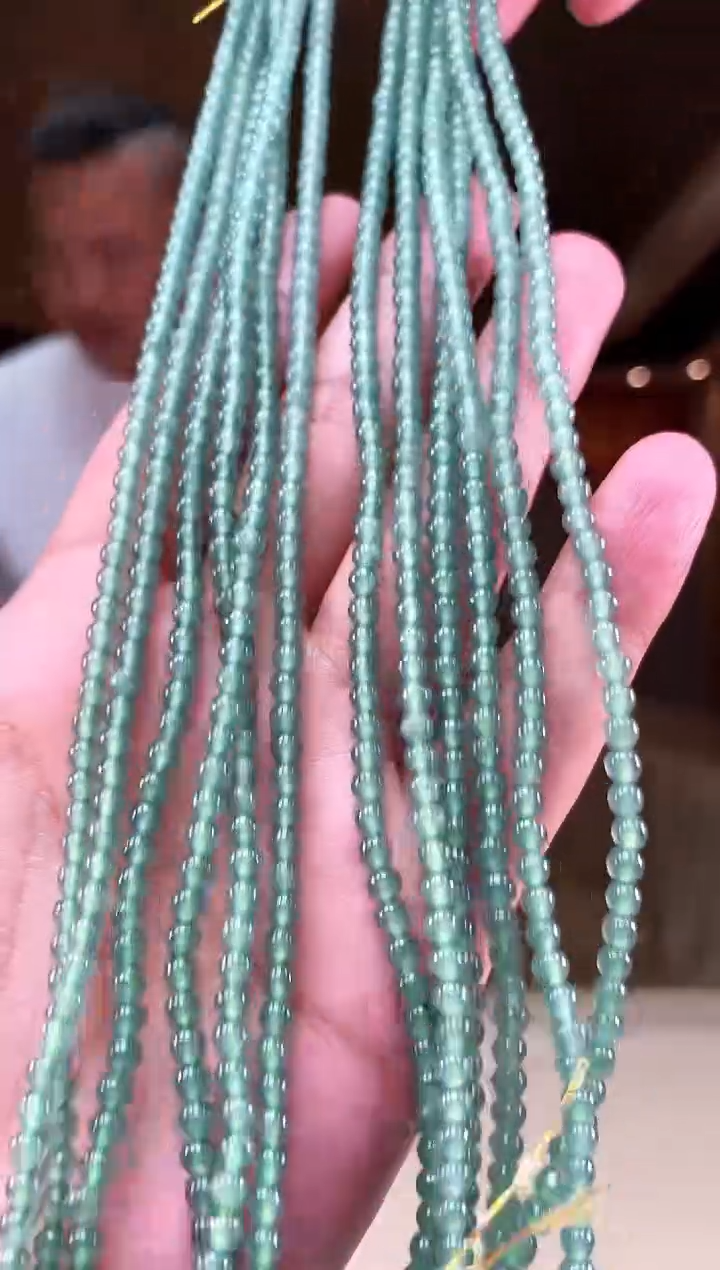 【闪购商品】定制翡翠未镶嵌多样性发货（只发一件) *d143