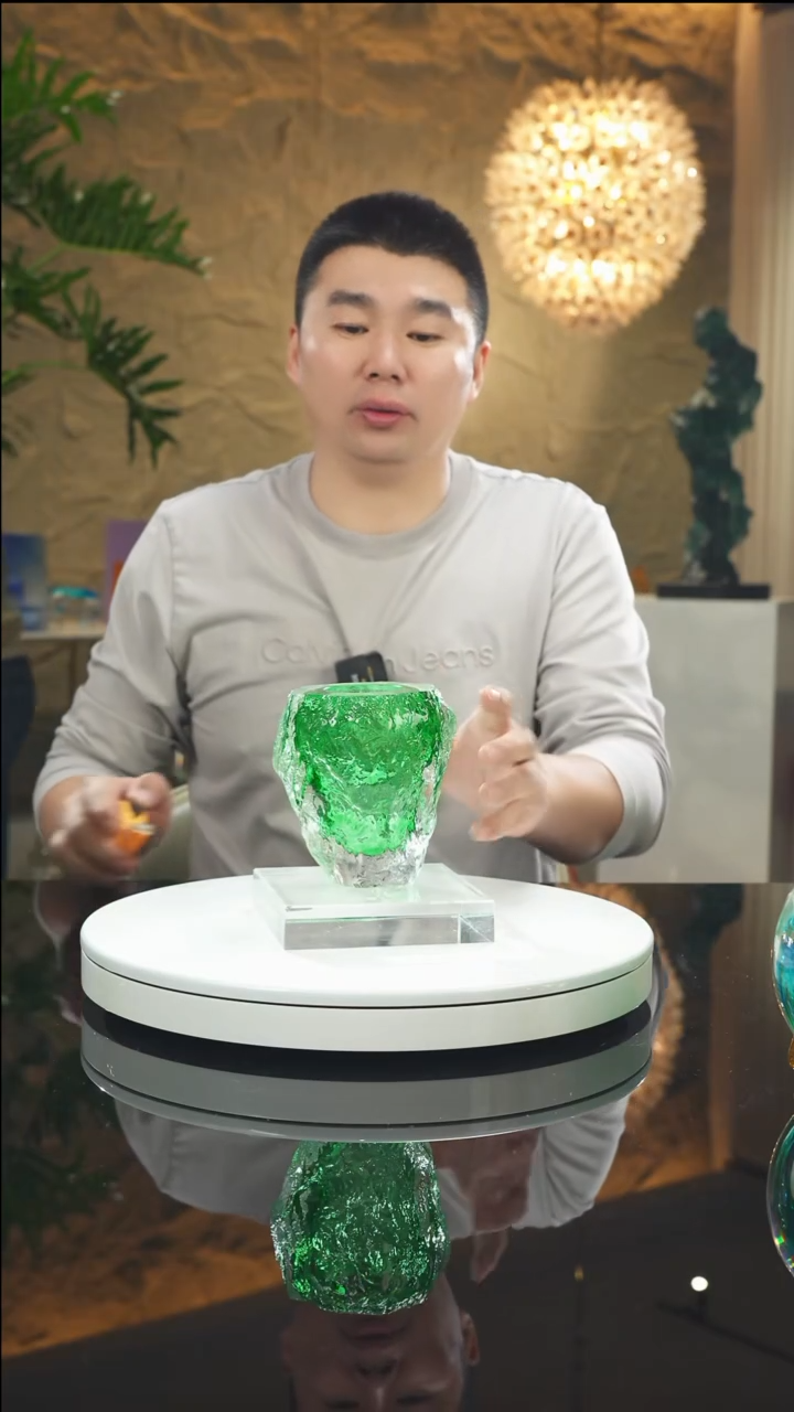 【闪购商品】瓷片福利浅绿花瓶香薰瓶