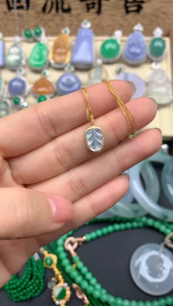 【闪购商品】翡翠颈饰18K金镶嵌156-中国好珍宝
