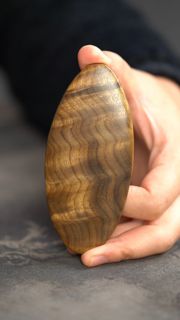 【闪购商品】金丝楠木雕630号阴沉满花纹刮刮板