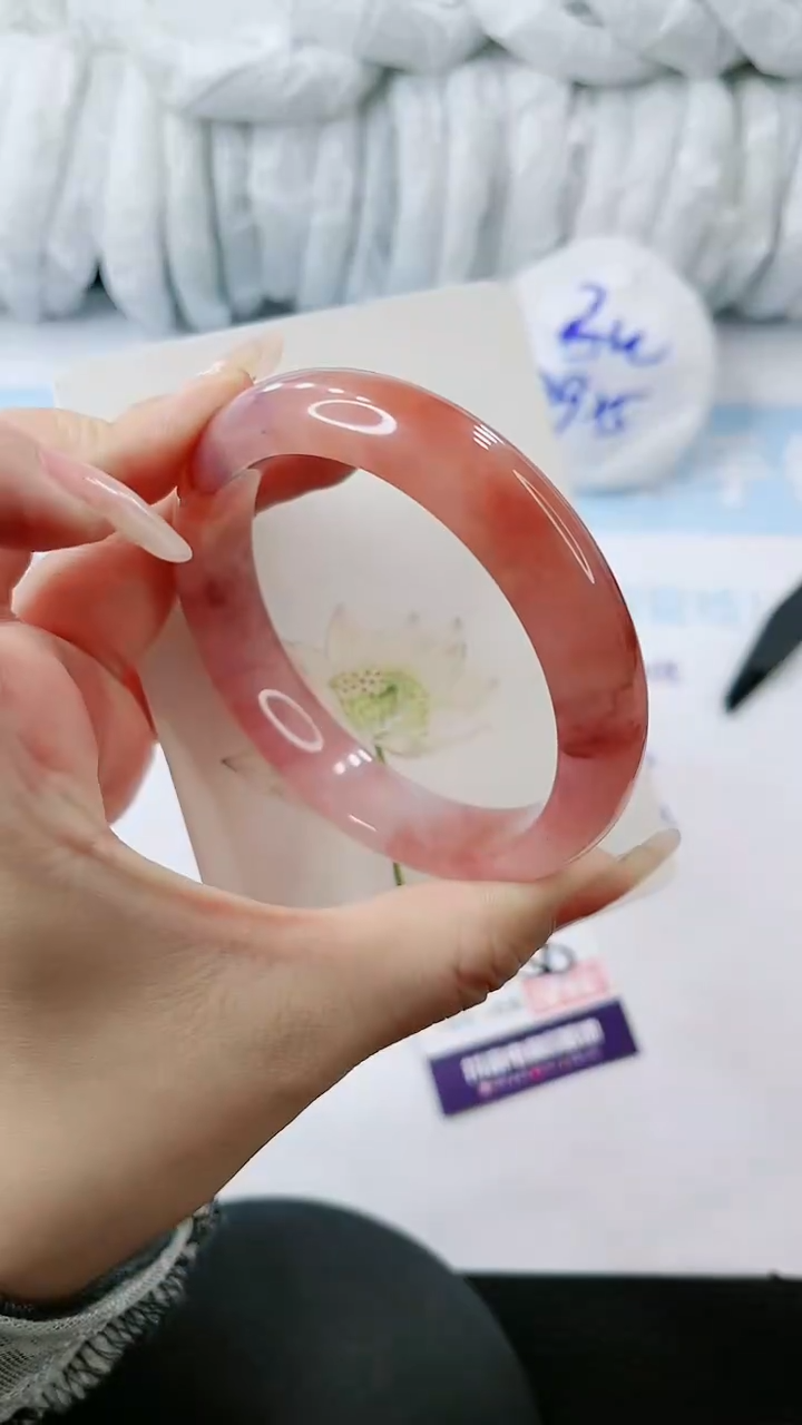 【闪购商品】石英质玉手镯未镶嵌 多样性发货V556