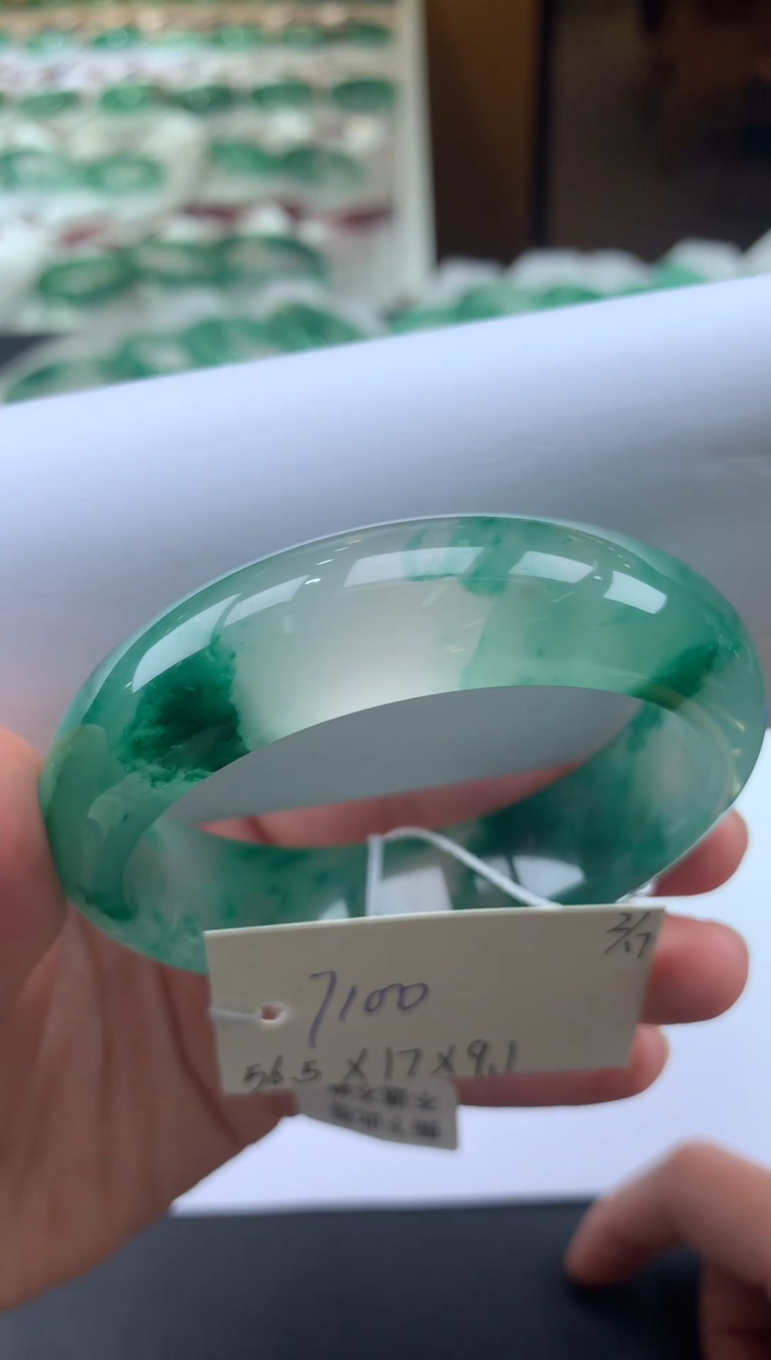 【闪购商品】石英质玉手镯未镶嵌天然玉石非洲翠手镯