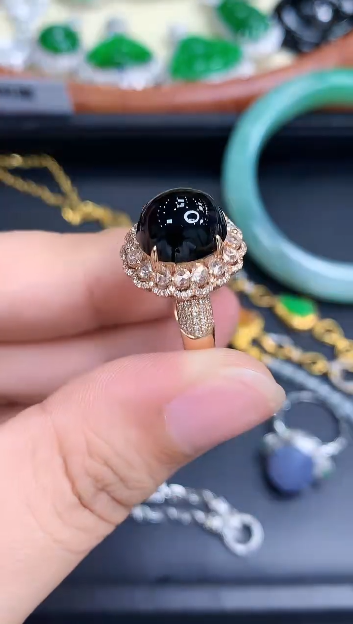 颈饰18K金镶嵌翡翠661-中国好珍宝