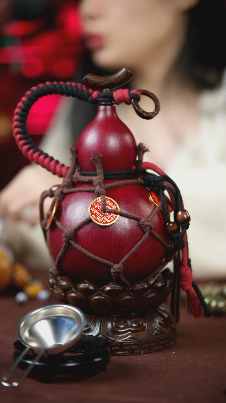 【闪购商品】585号450ml左右的非遗漆器酒葫芦