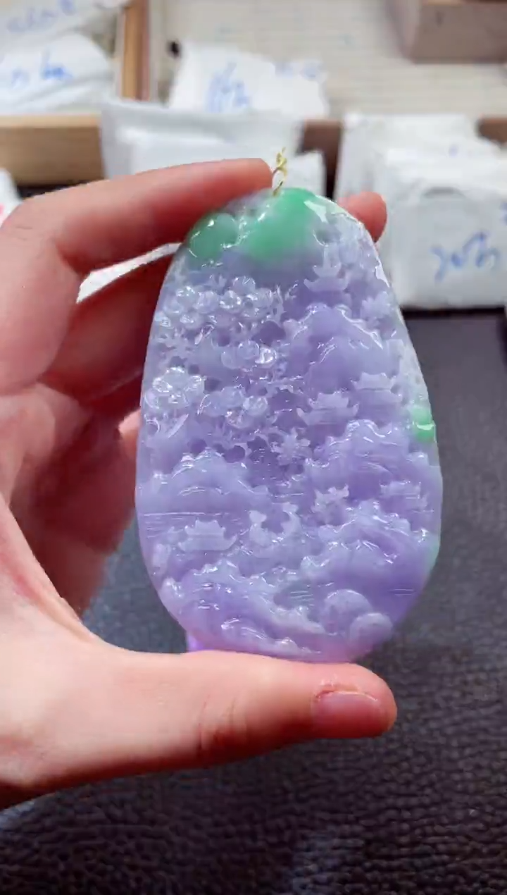 翡翠未镶嵌颈饰00003180