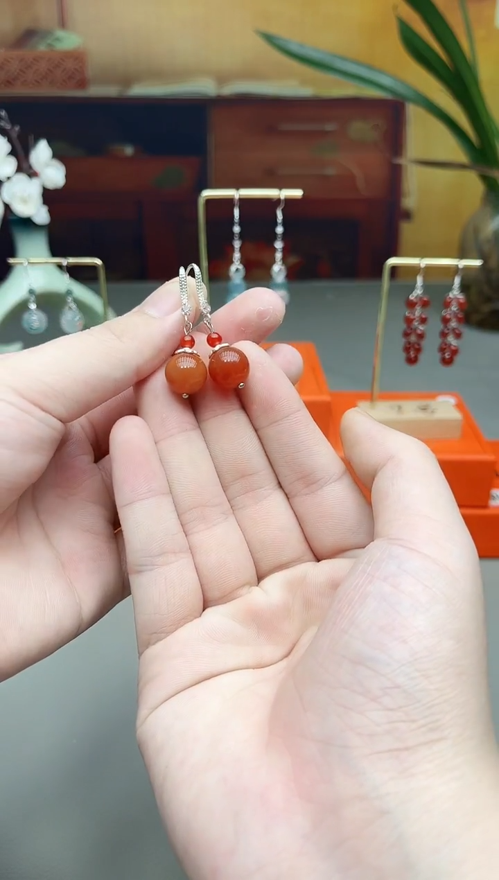 未镶嵌耳钉玛瑙/玉髓408