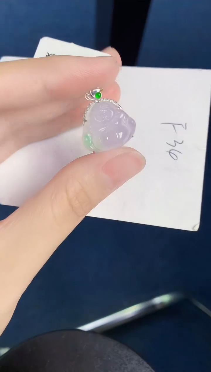 翡翠18K金镶嵌颈饰天然翡翠缅甸A货