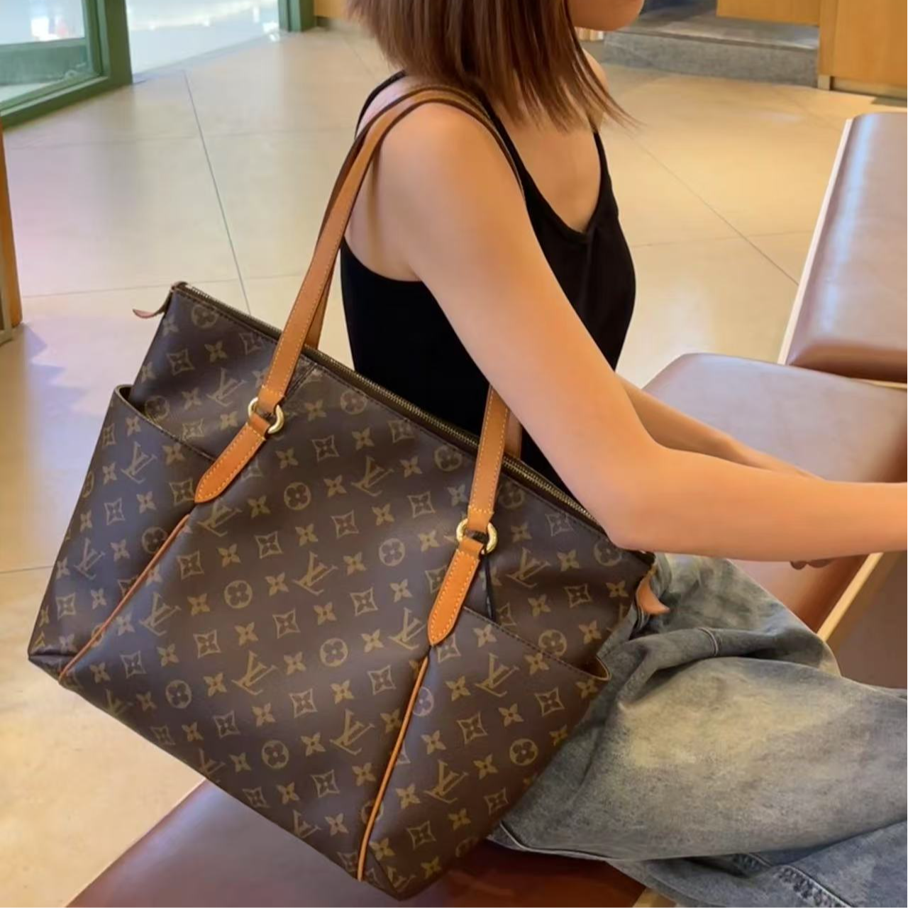 95新 LouisVuitton/路易威登 17221522 LV奶瓶托特中号 33*31