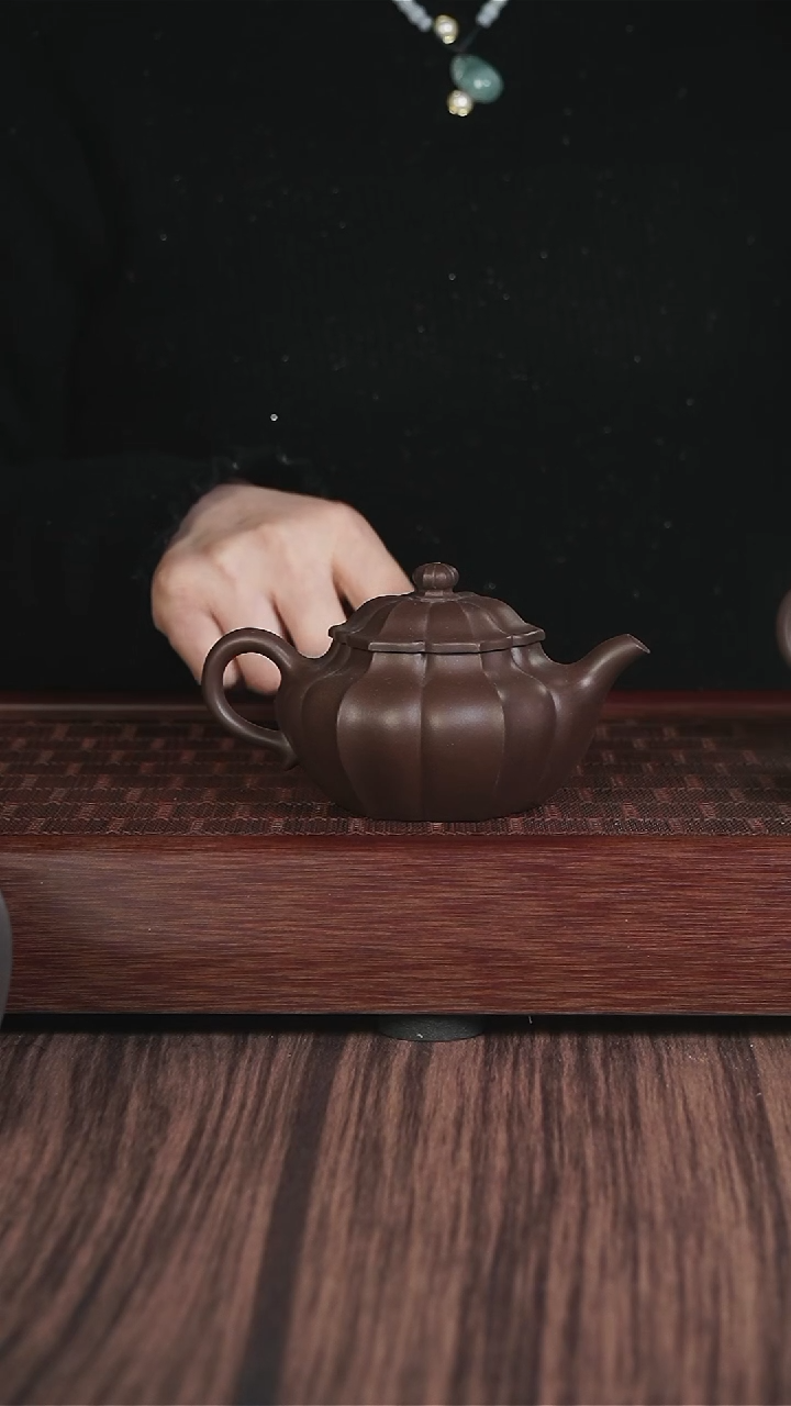 【闪购商品】紫砂茶壶筋纹  仿古