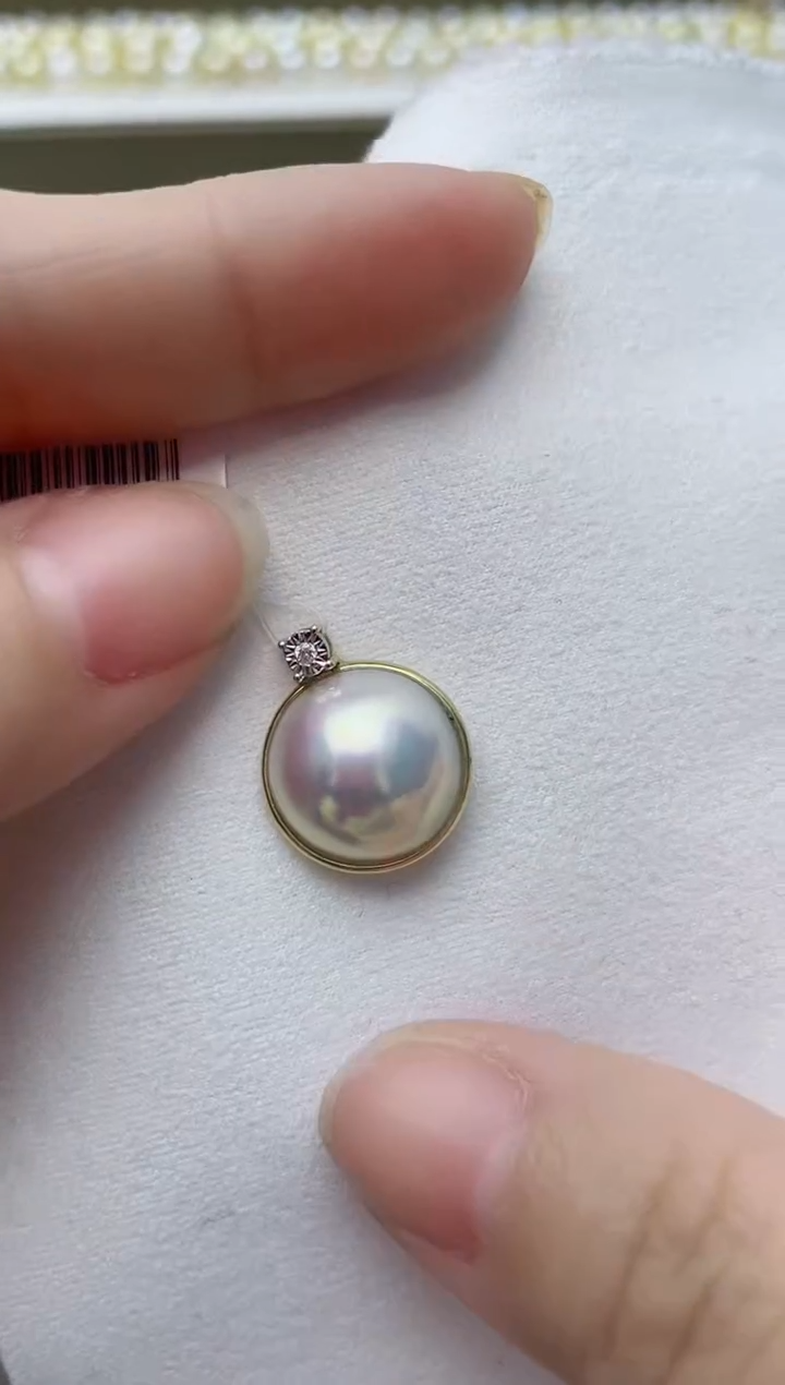 【闪购商品】拼合珍珠（马贝珠）颈饰18K金镶嵌A104