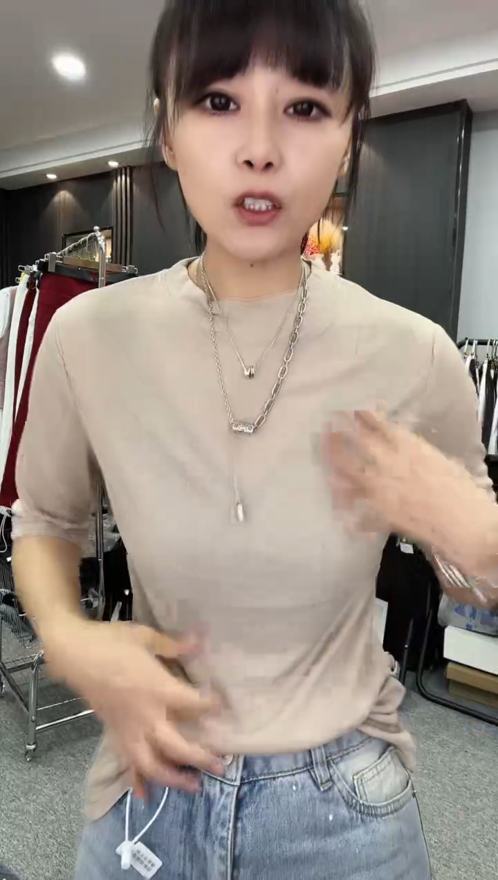 24765-----卡其色小码