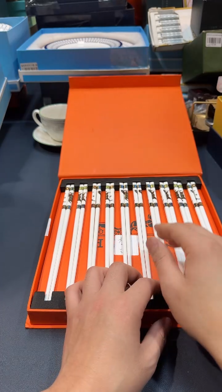 【闪购商品】瓷片E756全场正品，京东包邮