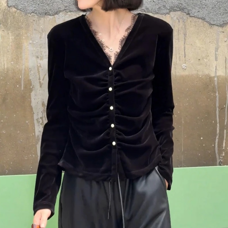 法式小香风V领丝绒T恤女2025秋韩版高级感褶皱打底衫女内搭