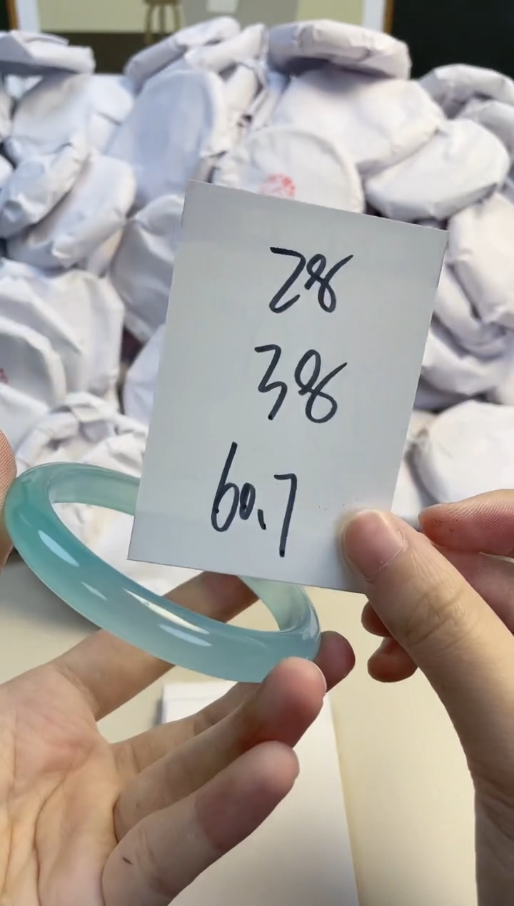 【闪购商品】玛瑙/玉髓手镯未镶嵌28