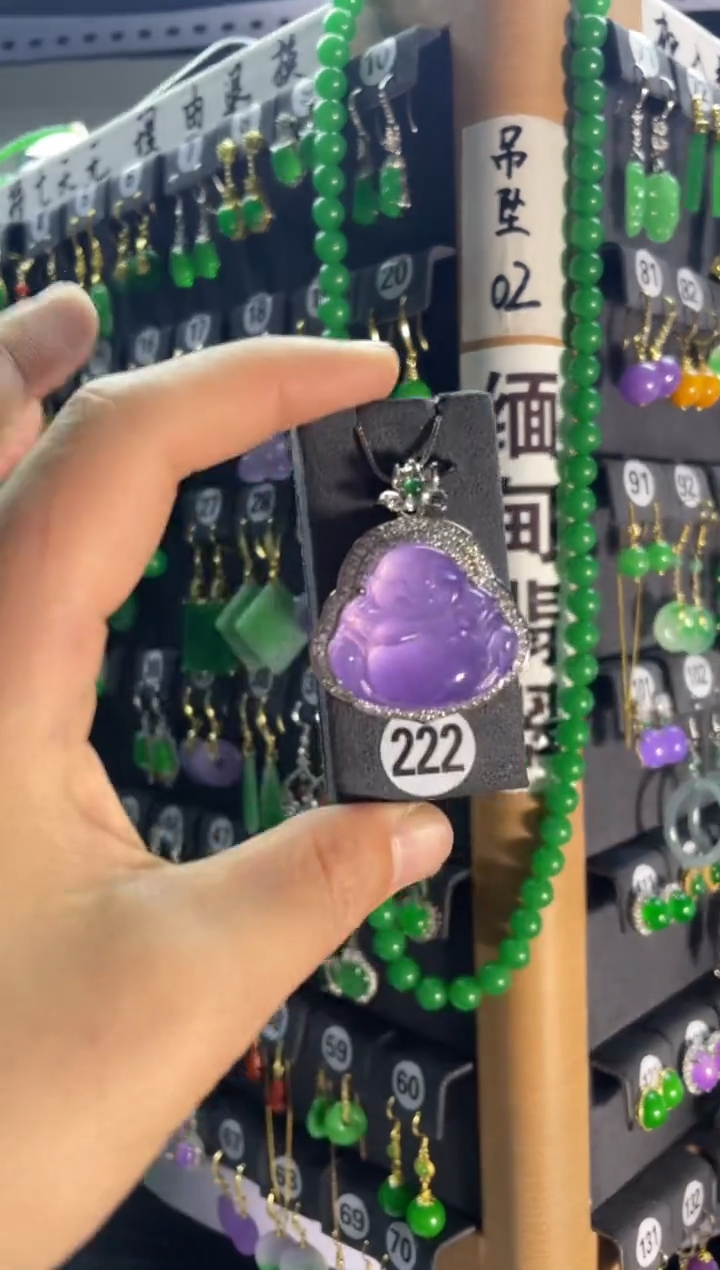 【闪购商品】翡翠颈饰银S925镶嵌222.....