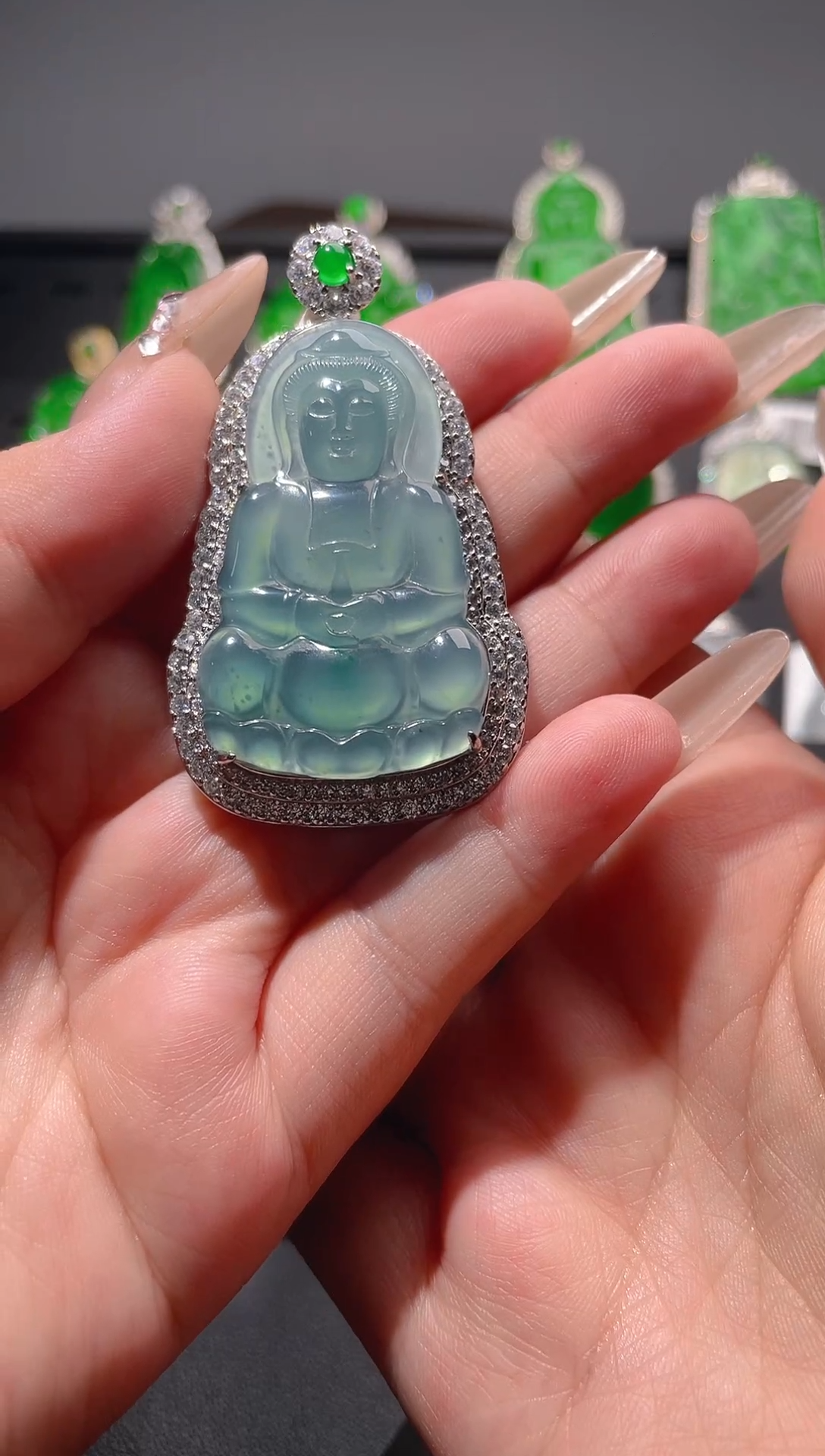 【闪购商品】翡翠颈饰未镶嵌天然A货翡翠