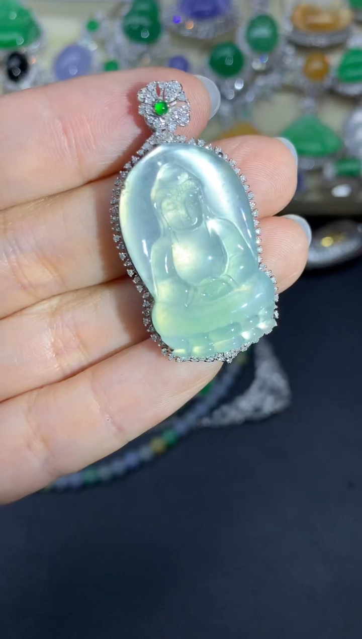 【闪购商品】翡翠颈饰18K金镶嵌649-分单-总价15400