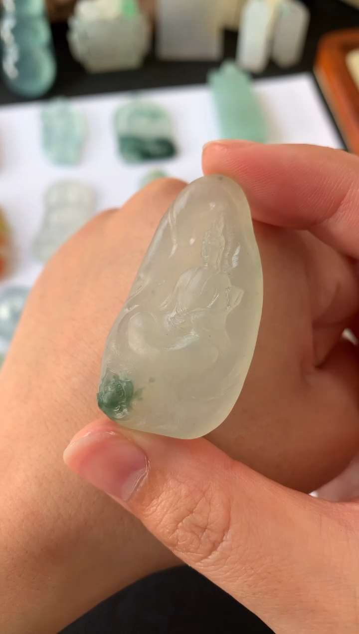 【闪购商品】定制翡翠未镶嵌翡翠