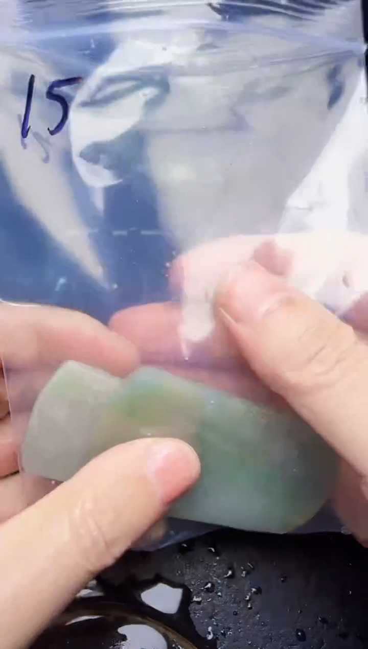 颈饰未镶嵌翡翠暗****窗15