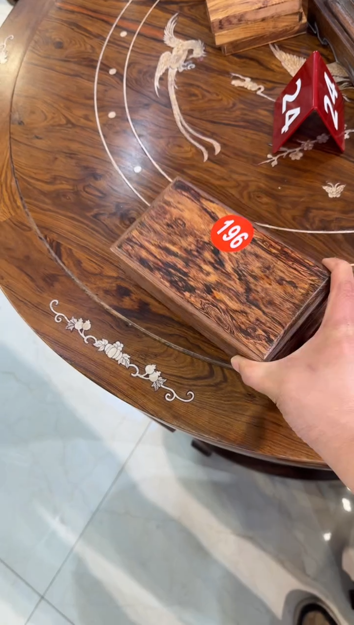 木黄花梨  机关盒  800