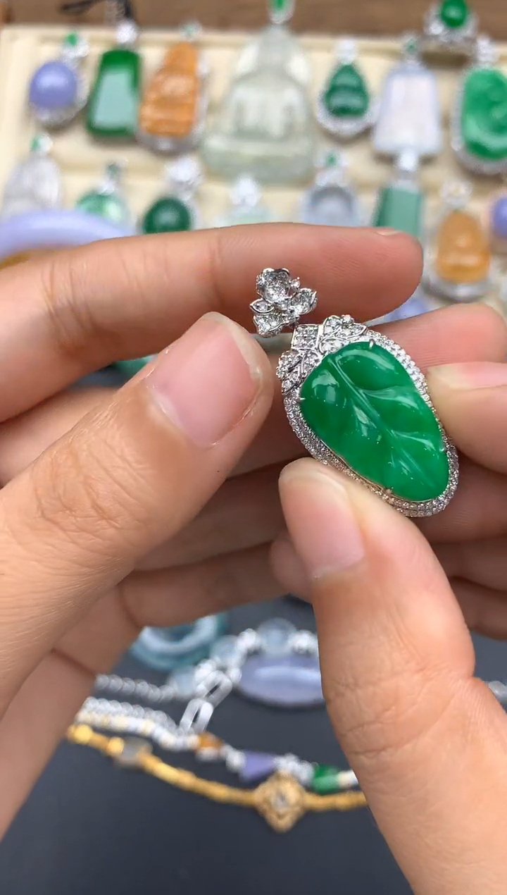 翡翠18K金镶嵌颈饰469-春日珠宝