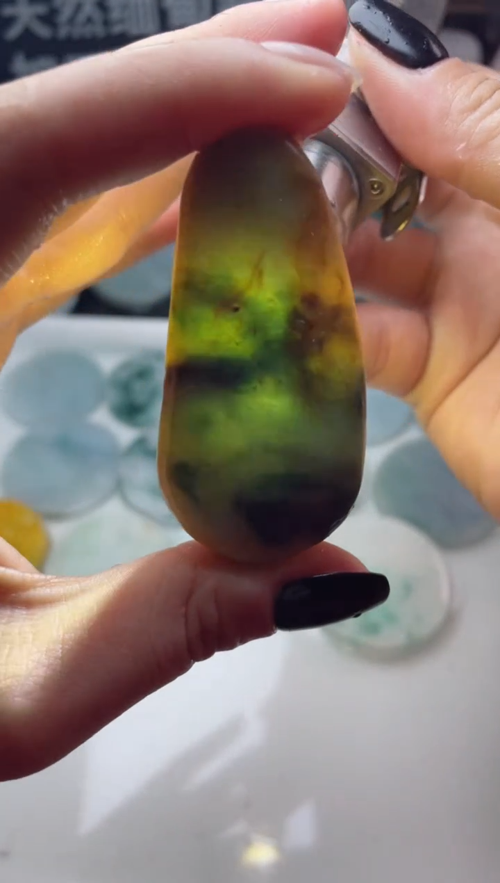 【闪购商品】翡翠颈饰未镶嵌2327.......