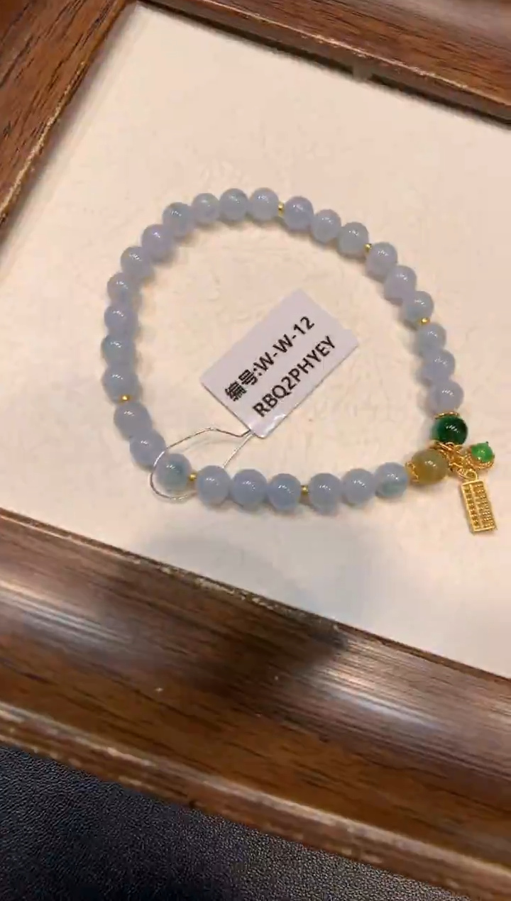 未镶嵌手串翡翠手串