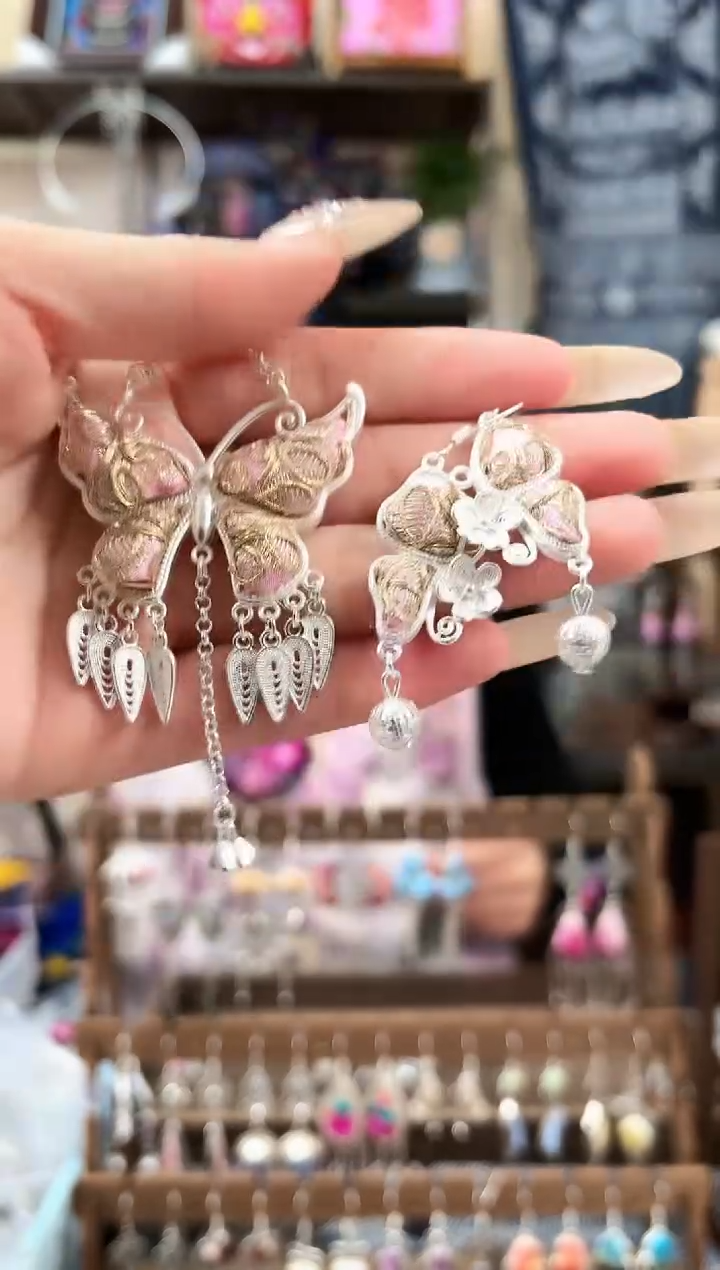 织绣民族风非遗老绣苗银饰品316