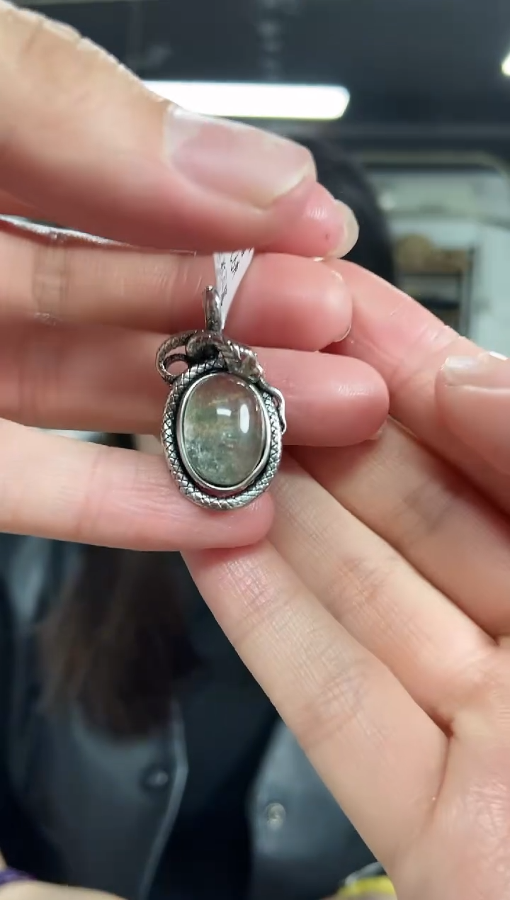 【闪购商品】水晶吊坠未镶嵌多样性发其一颜色微差