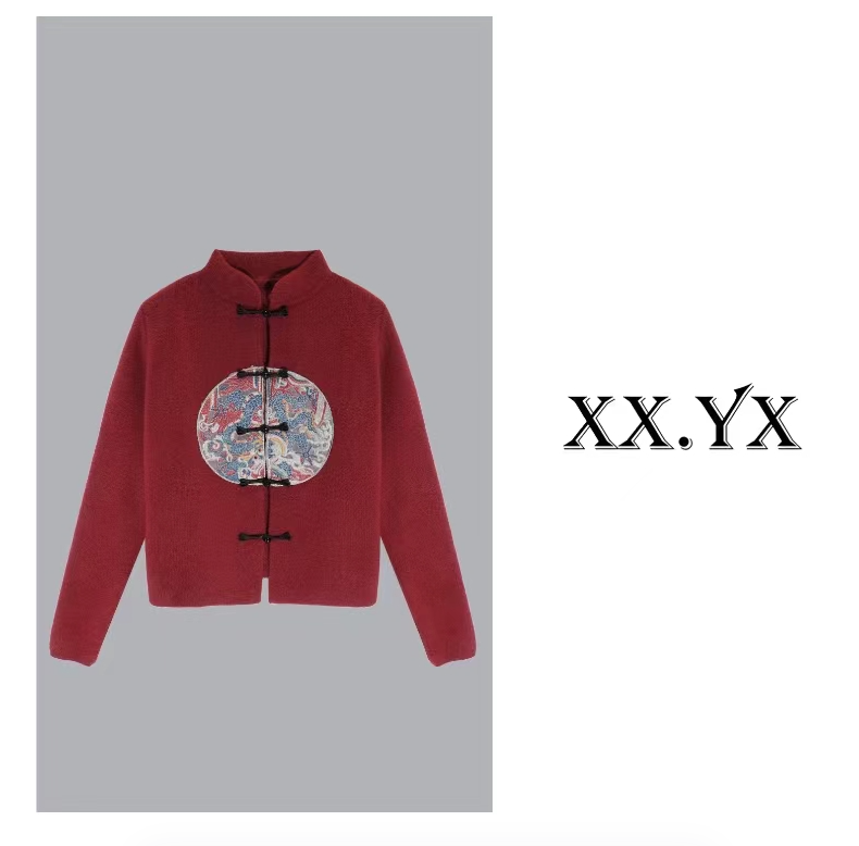 XX.YX（过年战袍）新中式盘扣立领宽松刺绣厚款毛衣外套681