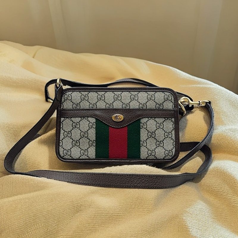 95新 GUCCI/古驰 老花斜挎包 1146 4359