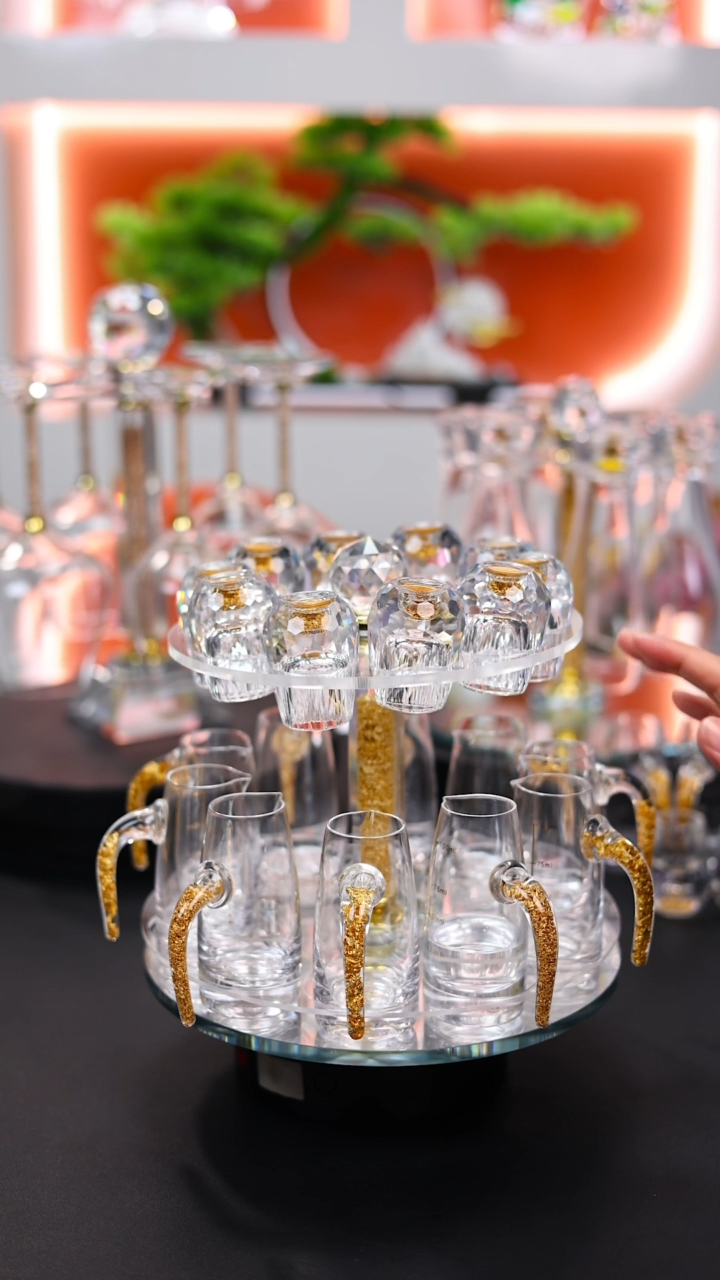 【闪购商品】10个水滴杯+1个水晶杯架1