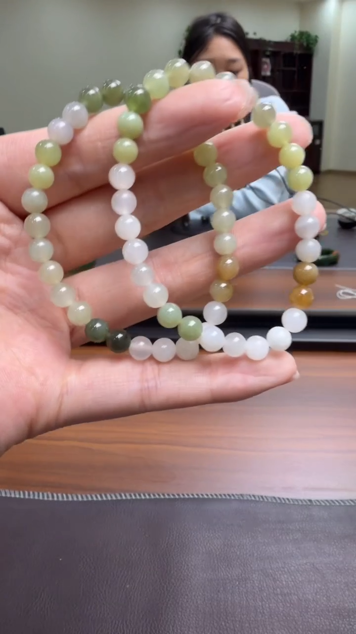 颈饰未镶嵌和田玉手串（多样性，发一）