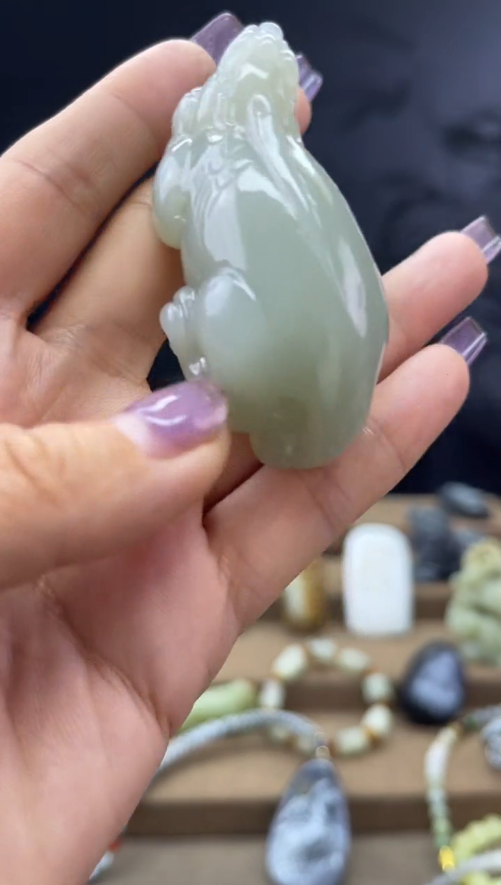 颈饰未镶嵌和田玉1