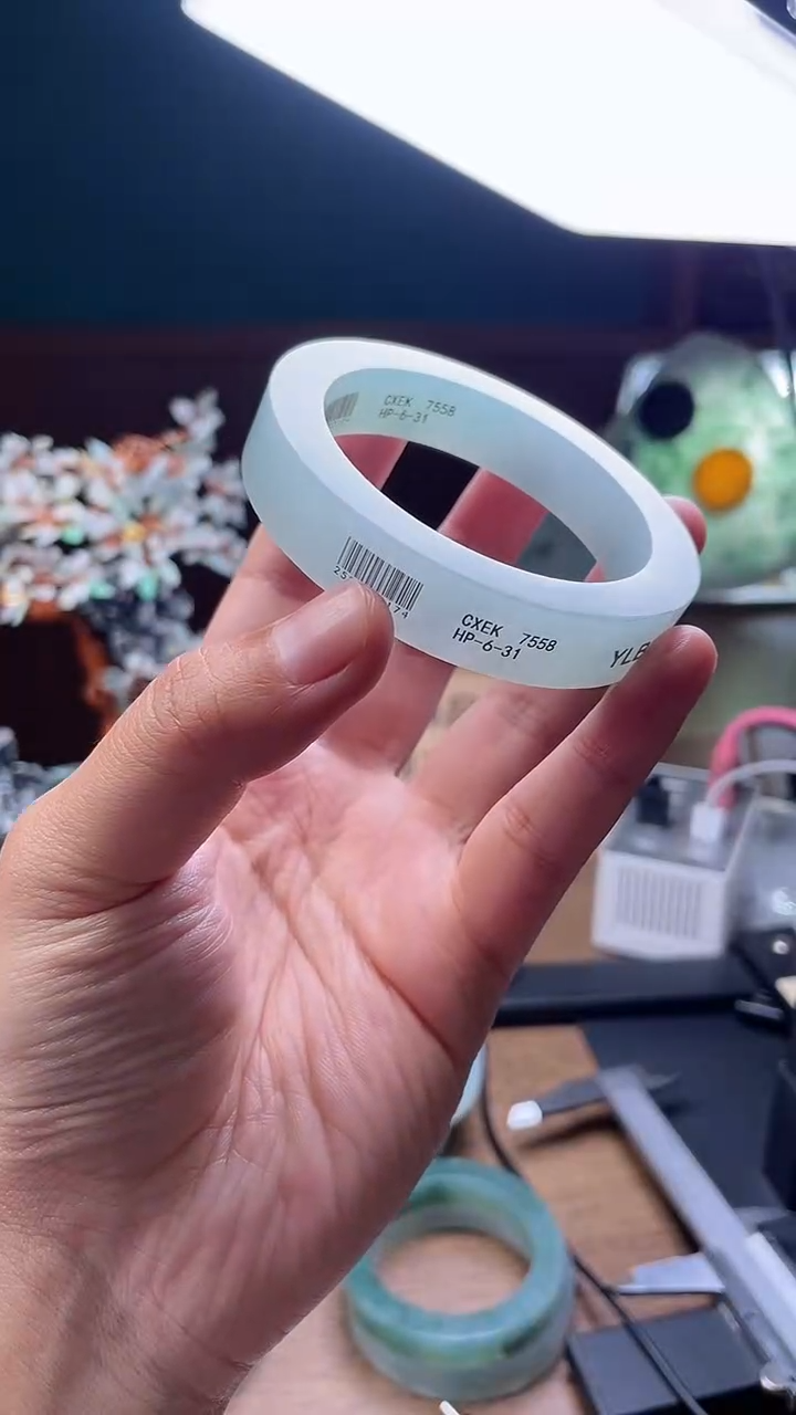 定制翡翠手镯未镶嵌定制