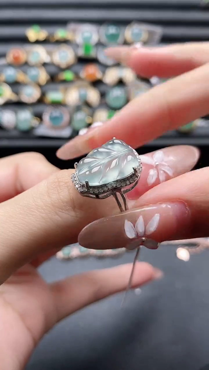 【闪购商品】翡翠戒指银S925镶嵌1111