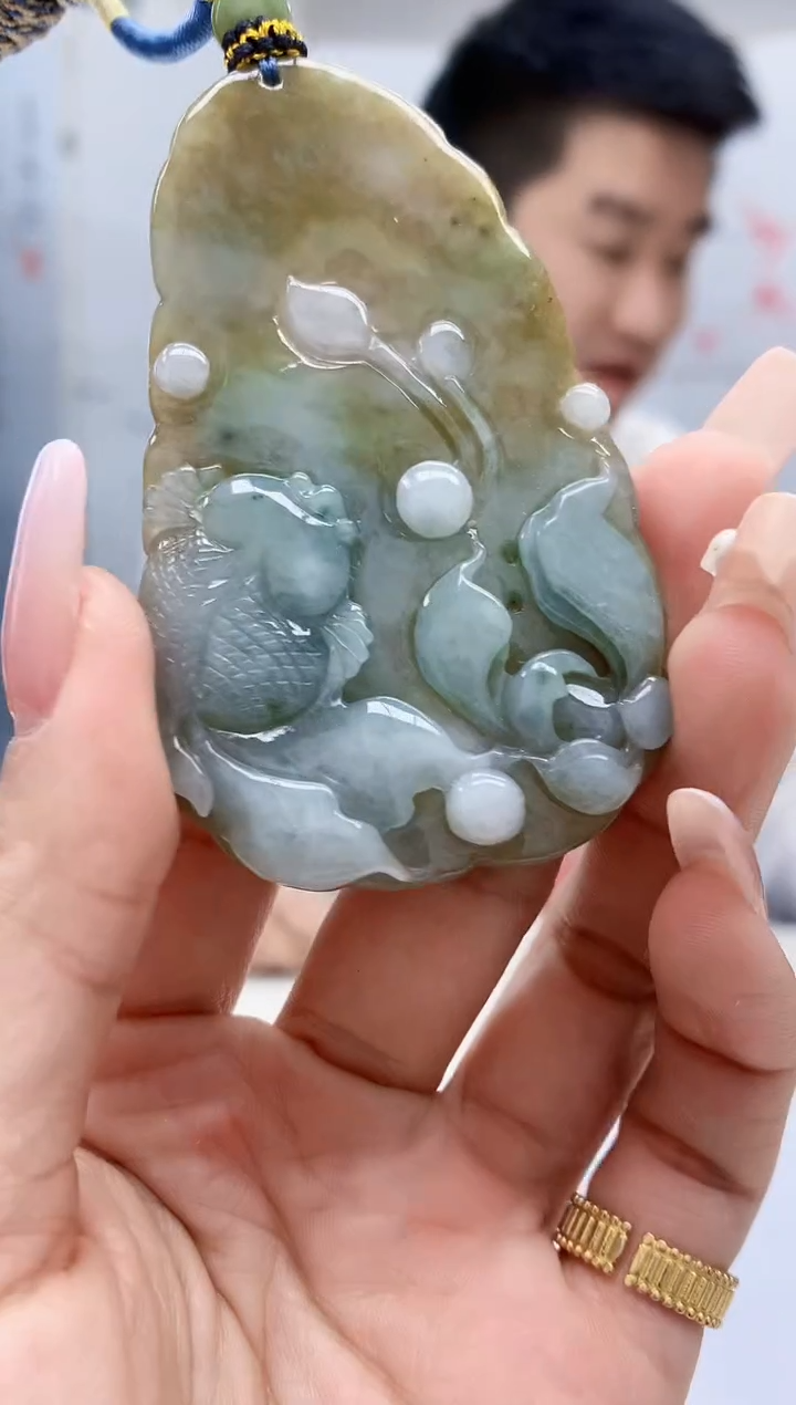 【闪购商品】定制翡翠未镶嵌5028lr-毛货挂件156